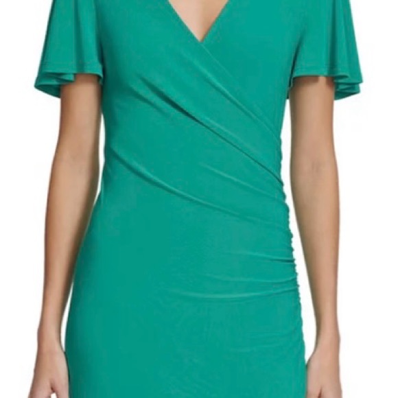 NWT! HARPER ROSE flutter sleeve ruched waisted faux wrap sea green dress. Size 6 - Picture 2 of 4